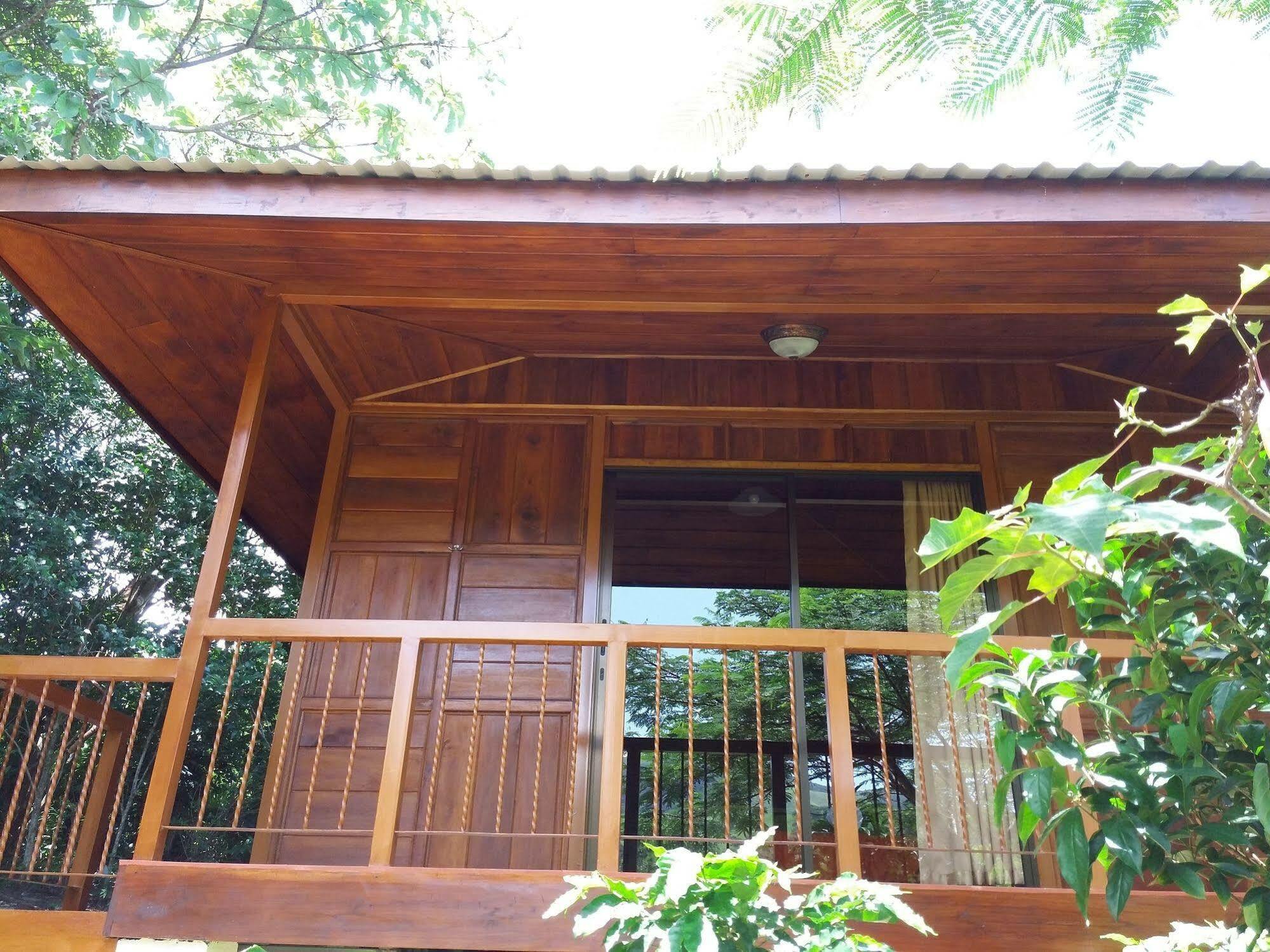 Rancho De Lelo Ecolodge Monteverde Exterior foto